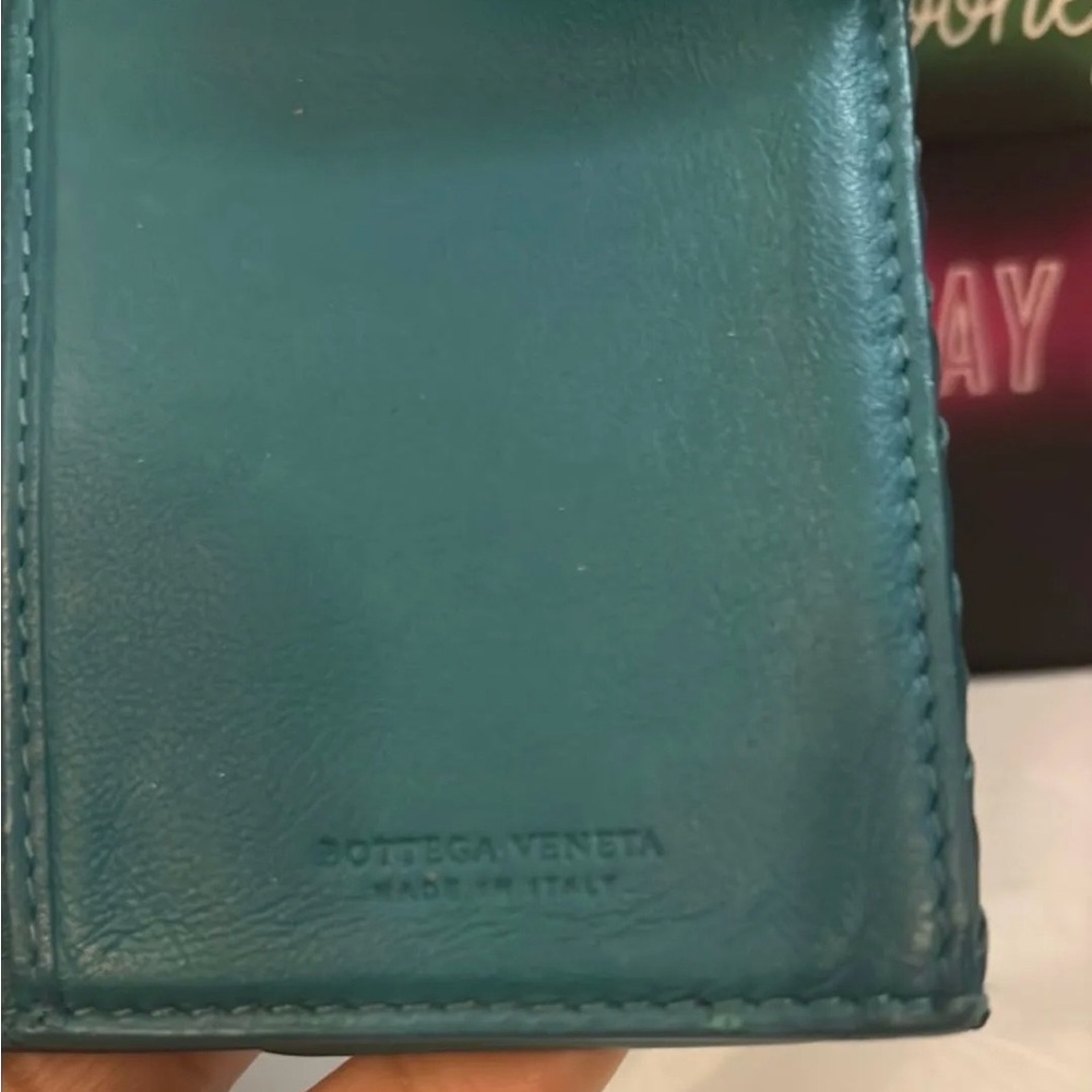 Bottega Veneta Teal Leather Card & Key Holder W/COA